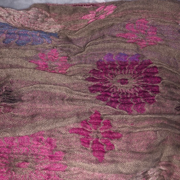 Infinity Scarf - Picture 5 of 5